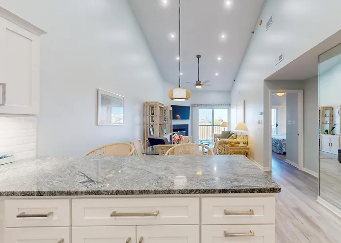 Marlin Cove 408 *